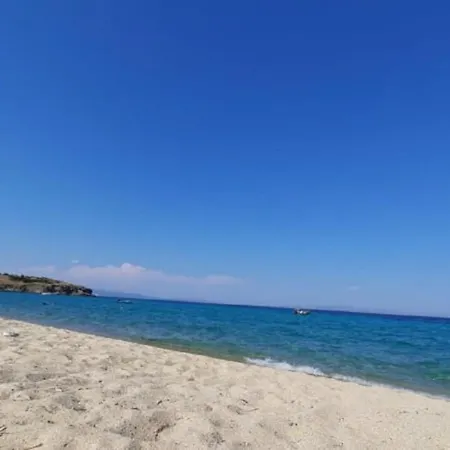 Διαμέρισμα - Sleeps 5 - Pets Ok - Balcony - Parking Άγιος Νικόλαος