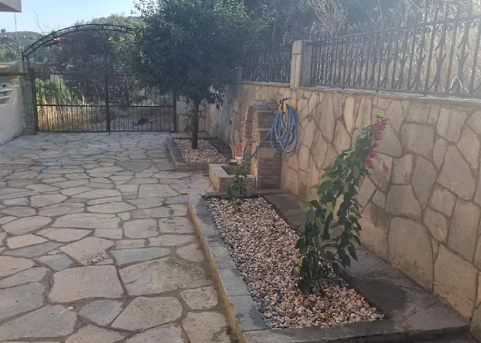 - Sleeps 5 - Pets Ok - Balcony - Parking Apartment Agios Nikolaos (Chalkidiki)