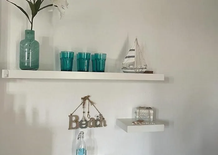 Apartment - Sleeps 5 - Pets Ok - Balcony - Parking Agios Nikolaos (Chalkidiki)